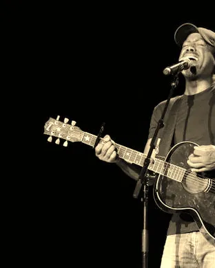 Darius Rucker Morrison