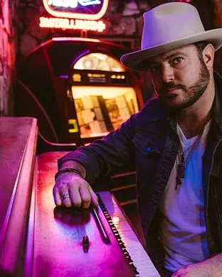 Wade Bowen Morrison